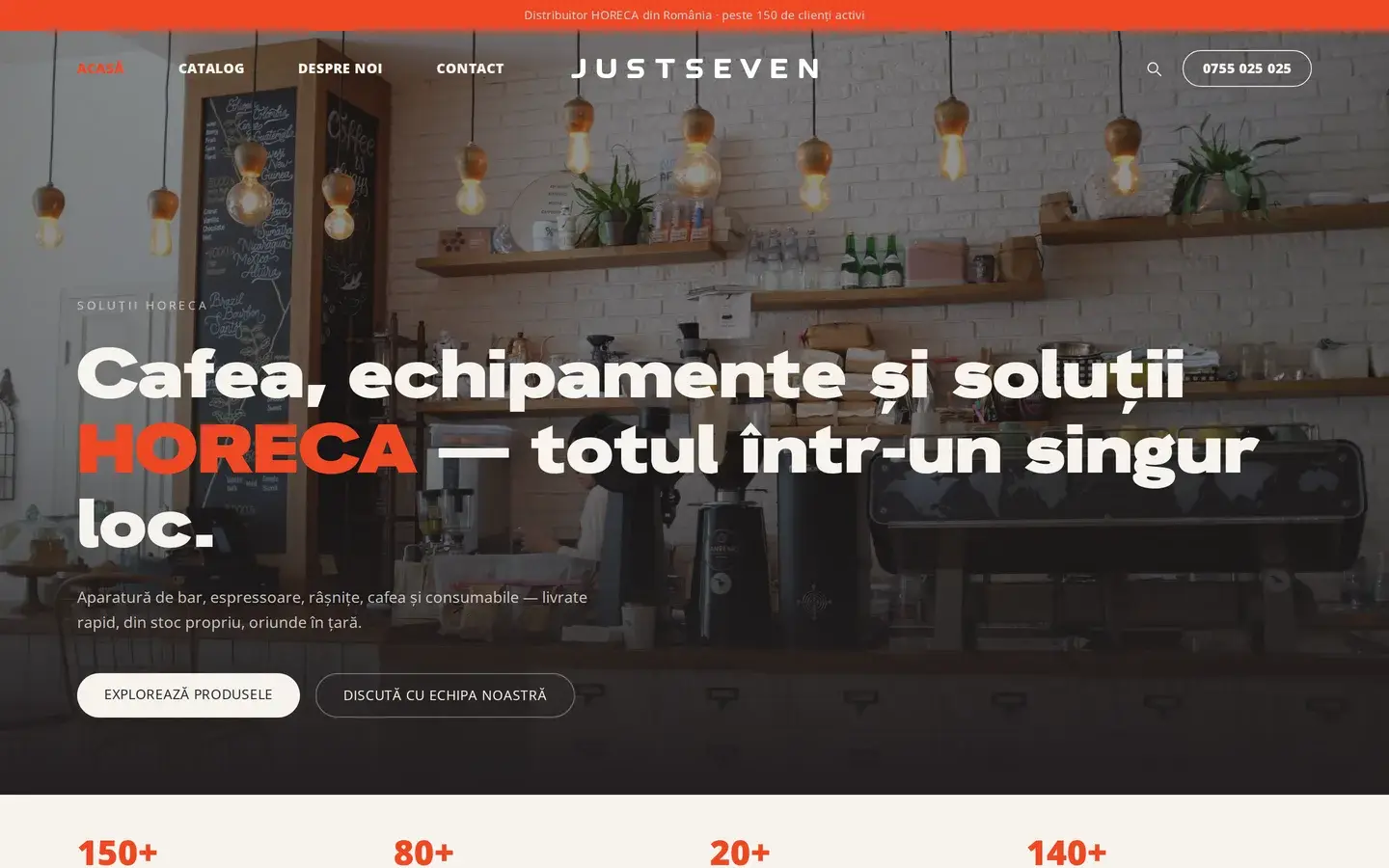 Pagina principală a site-ului Just Seven, pe desktop